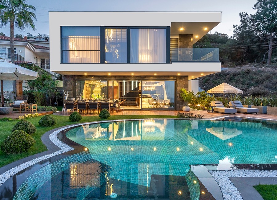 Luxury 3+1 Villa with Sea and Castle Views, Alanya - Bektas