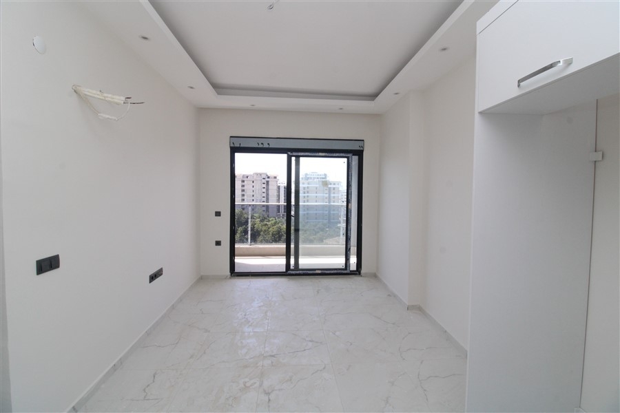 Luxury 1+1 Apartment with Mountain Views, Alanya - Mahmutlar