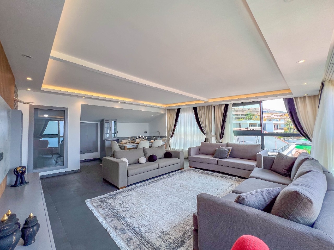 Luxurious Mountain View Villa in Kargicak, Alanya