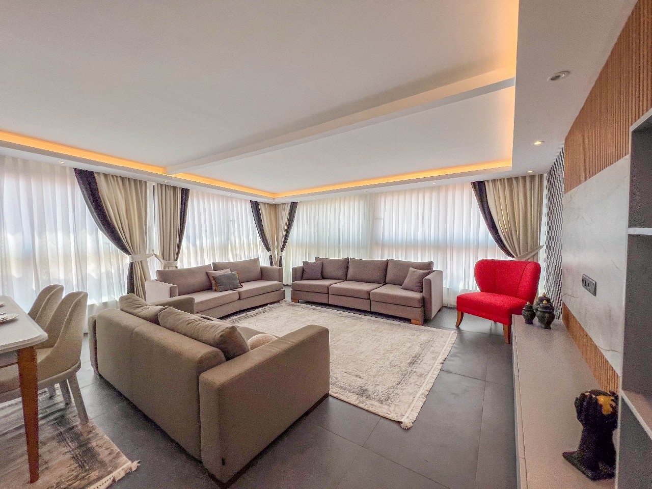 Luxurious Mountain View Villa in Kargicak, Alanya