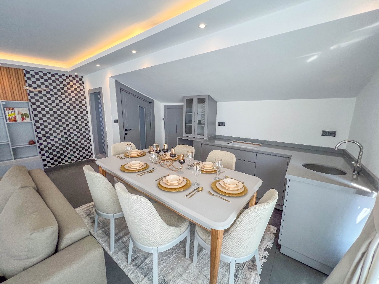 Luxurious Mountain View Villa in Kargicak, Alanya