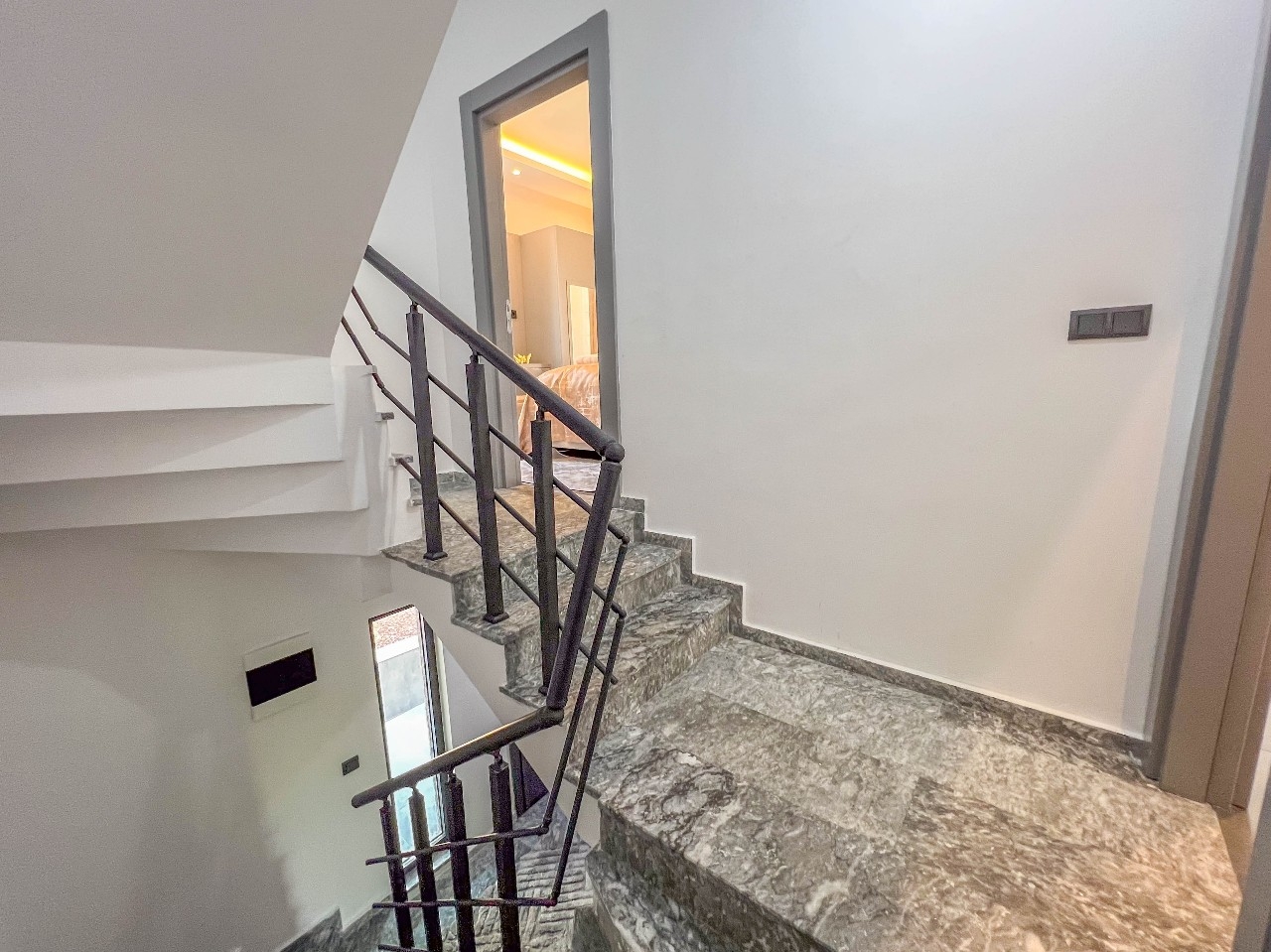 Luxurious Mountain View Villa in Kargicak, Alanya