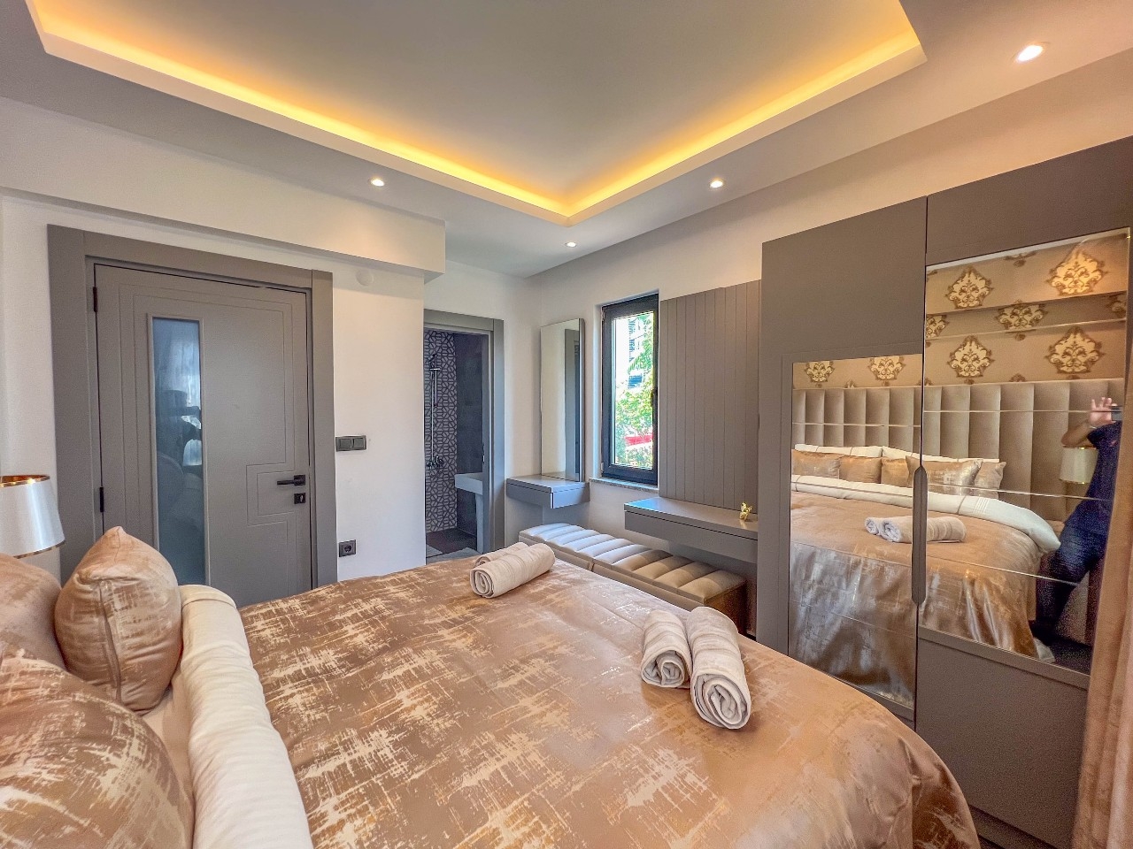 Luxurious Mountain View Villa in Kargicak, Alanya