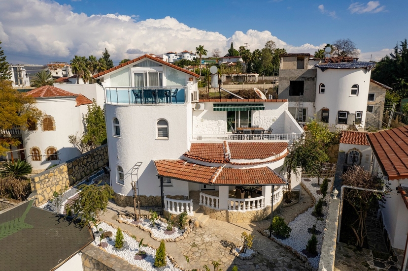 Luksuriøs 5+1 Bjergudsigt Villa i Turkler, Alanya