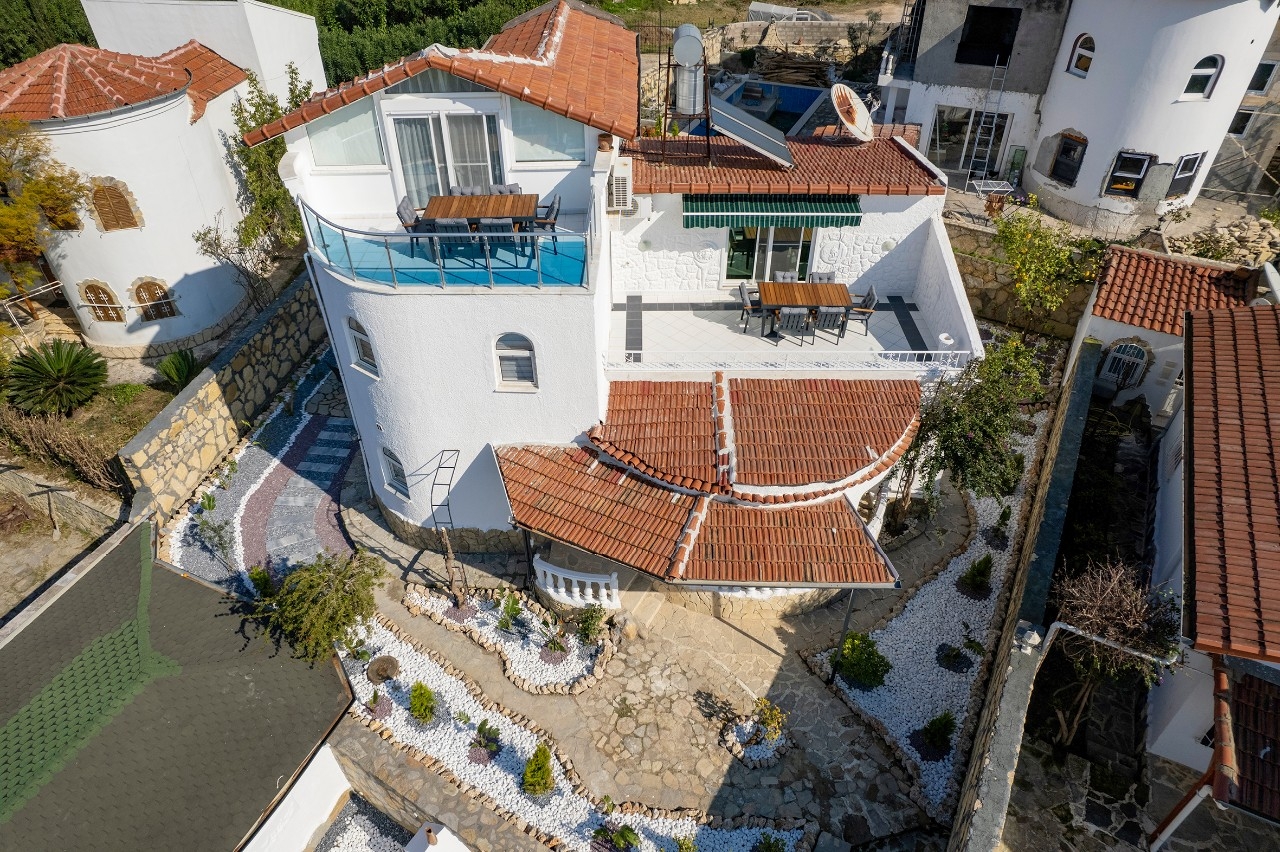 Luksuriøs 5+1 Bjergudsigt Villa i Turkler, Alanya