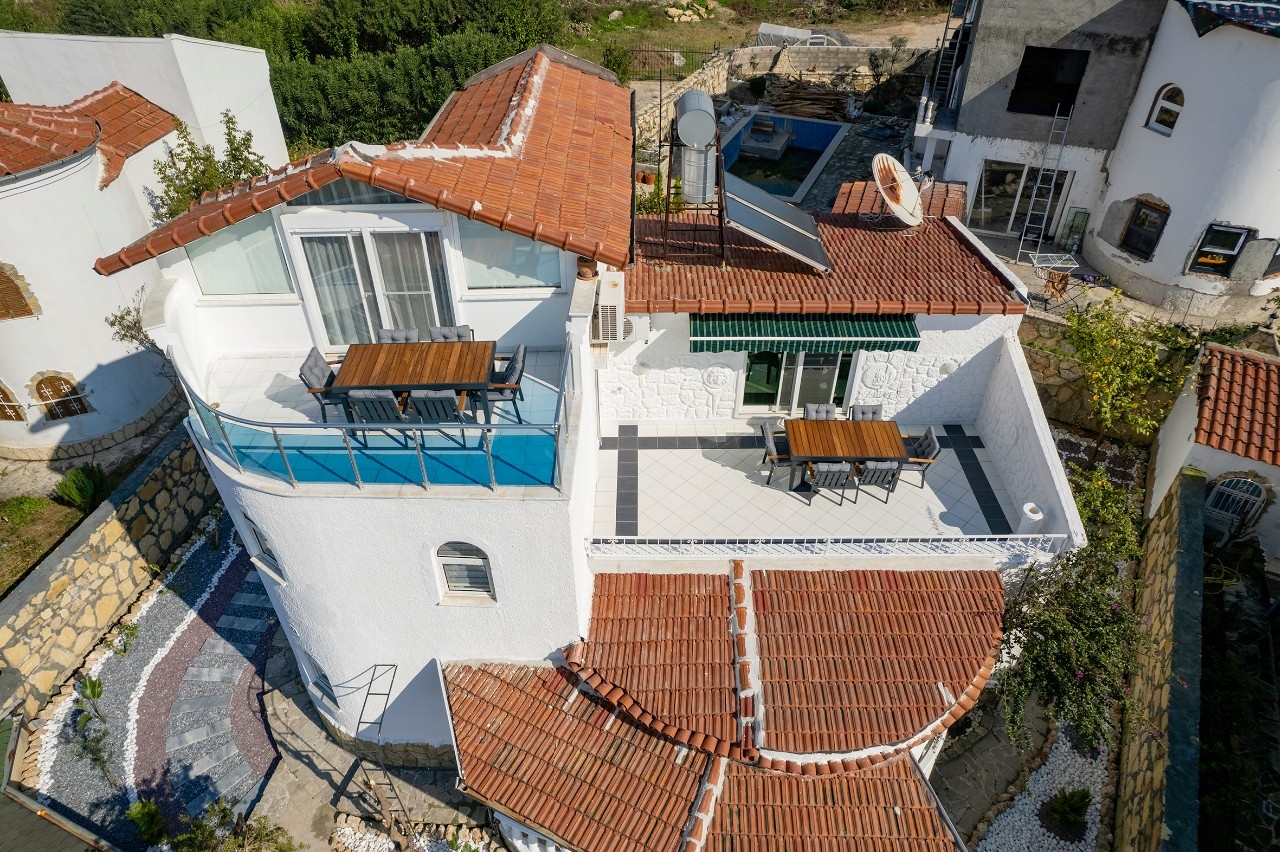 Luksuriøs 5+1 Bjergudsigt Villa i Turkler, Alanya