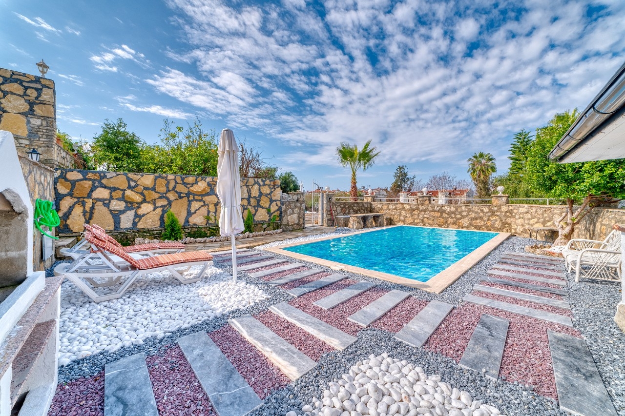 Luksuriøs 5+1 Bjergudsigt Villa i Turkler, Alanya