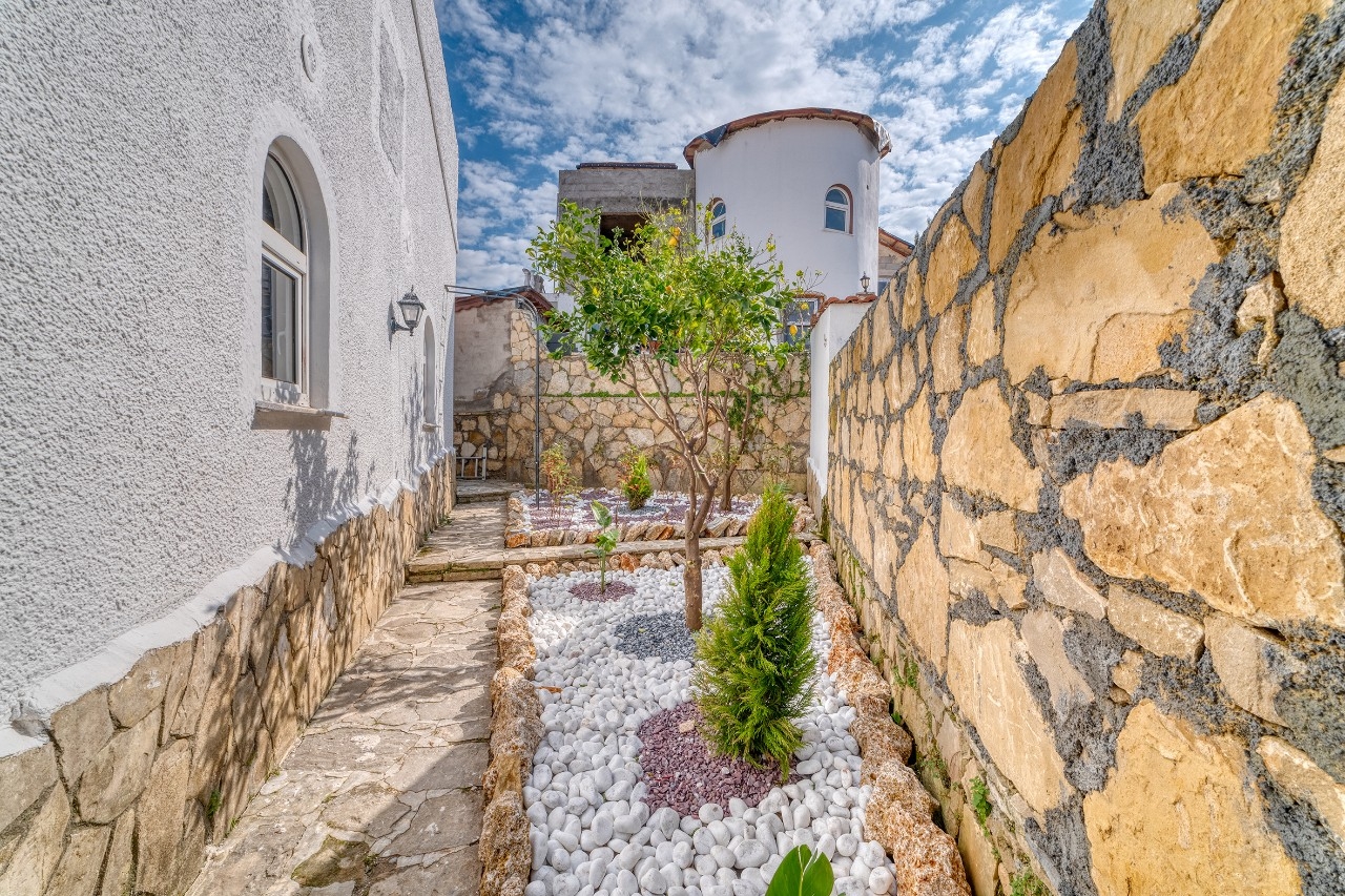 Luksuriøs 5+1 Bjergudsigt Villa i Turkler, Alanya