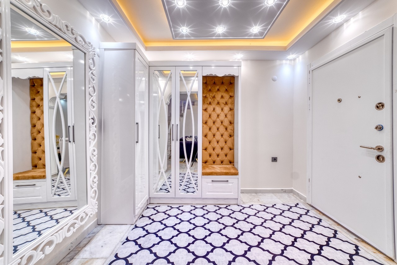 Luksuriøs 5+1 Bjergudsigt Villa i Turkler, Alanya