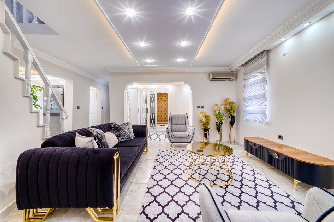Luksuriøs 5+1 Bjergudsigt Villa i Turkler, Alanya