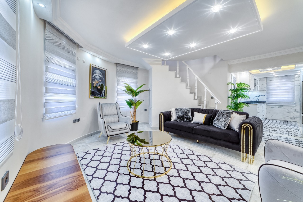 Luksuriøs 5+1 Bjergudsigt Villa i Turkler, Alanya