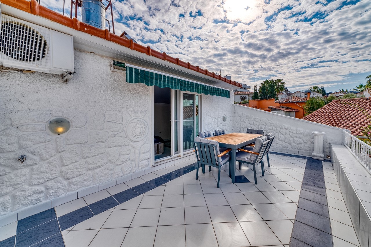 Luksuriøs 5+1 Bjergudsigt Villa i Turkler, Alanya