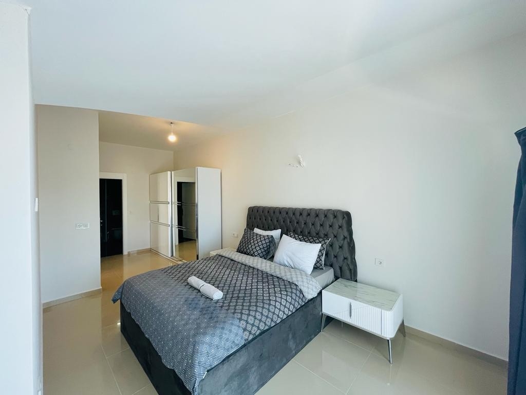 Luxurious 2+1 Apartment with Sea and Mountain Views