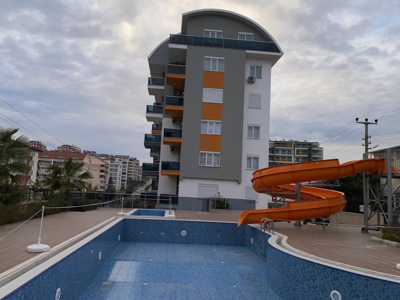 Luxuriöses 3+1 Penthouse mit Bergblick in Avsallar, Alanya
