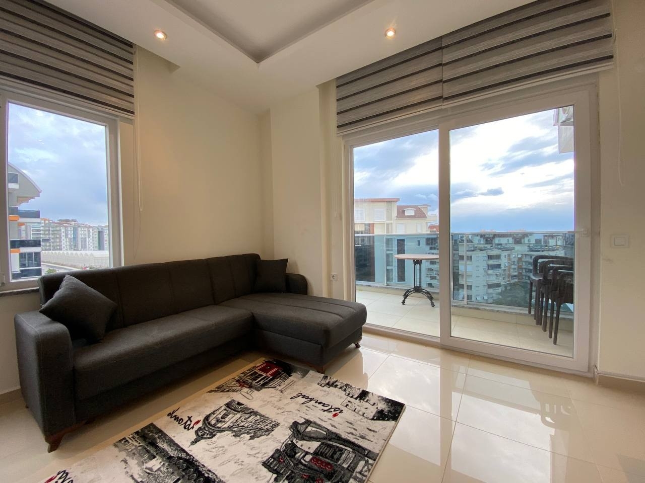 Luxuriöses 3+1 Penthouse mit Bergblick in Avsallar, Alanya