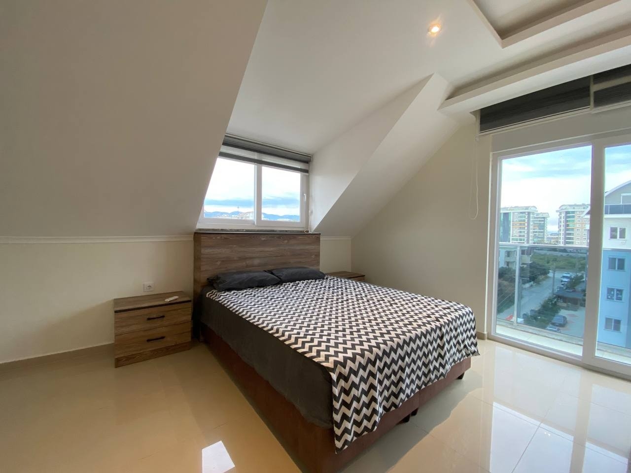 Luxuriöses 3+1 Penthouse mit Bergblick in Avsallar, Alanya