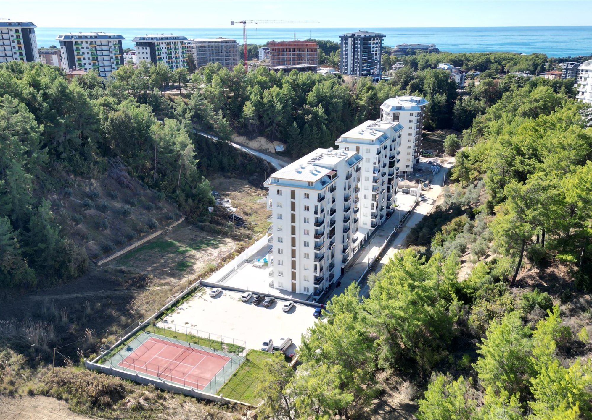 Moderni 1+1 asunto vuorinäköalalla Avsallarissa, Alanyassa