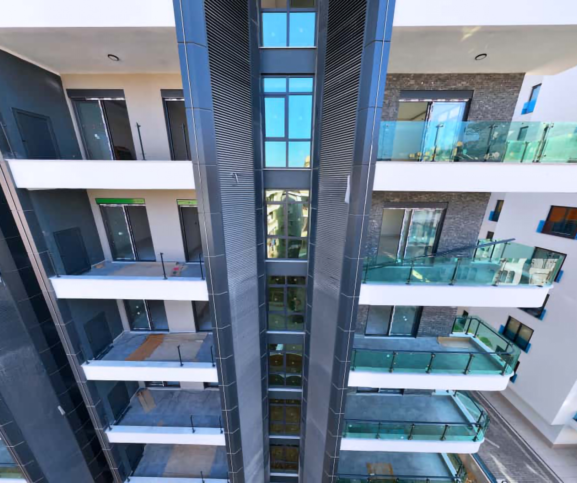 Moderne 1+1 leilighet i Alanya bysenter