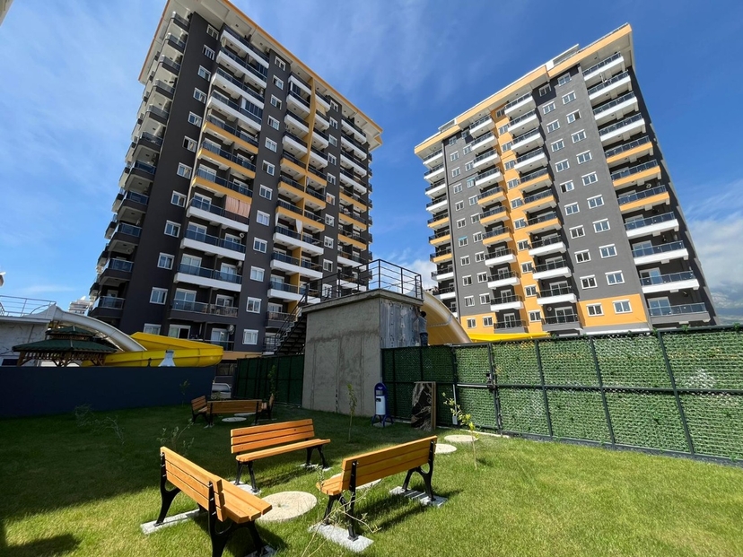 Luxurious 2+1 Apartment with Mountain View, Alanya - Mahmutlar