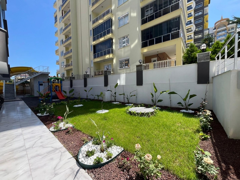 Luxurious 2+1 Apartment with Mountain View, Alanya - Mahmutlar