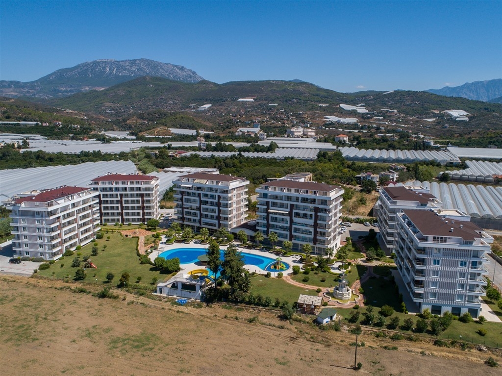 Luksuriøs 2+1 leilighet med fjellutsikt i Demirtas, Alanya