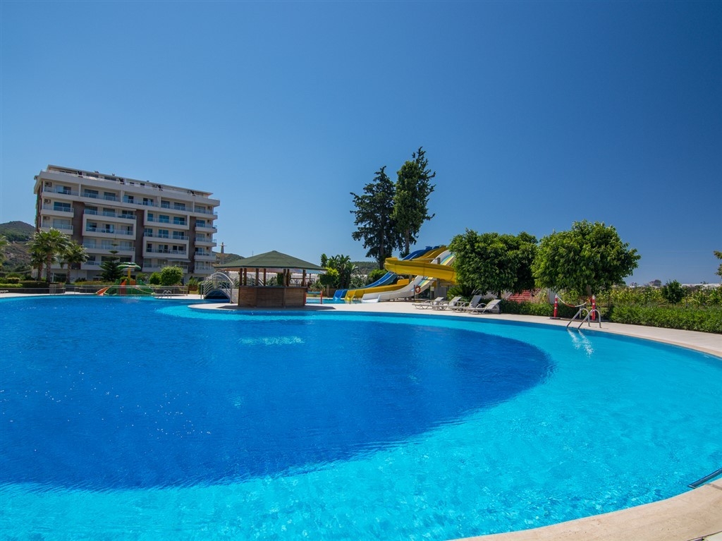 Luksuriøs 2+1 leilighet med fjellutsikt i Demirtas, Alanya