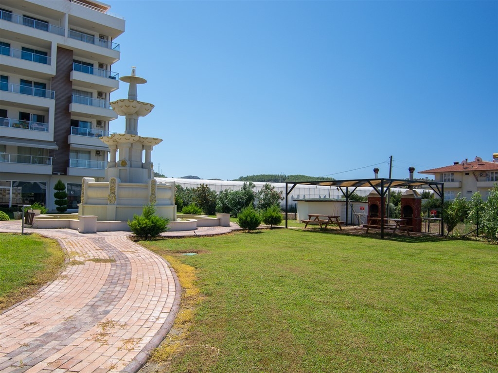 Luksuriøs 2+1 leilighet med fjellutsikt i Demirtas, Alanya