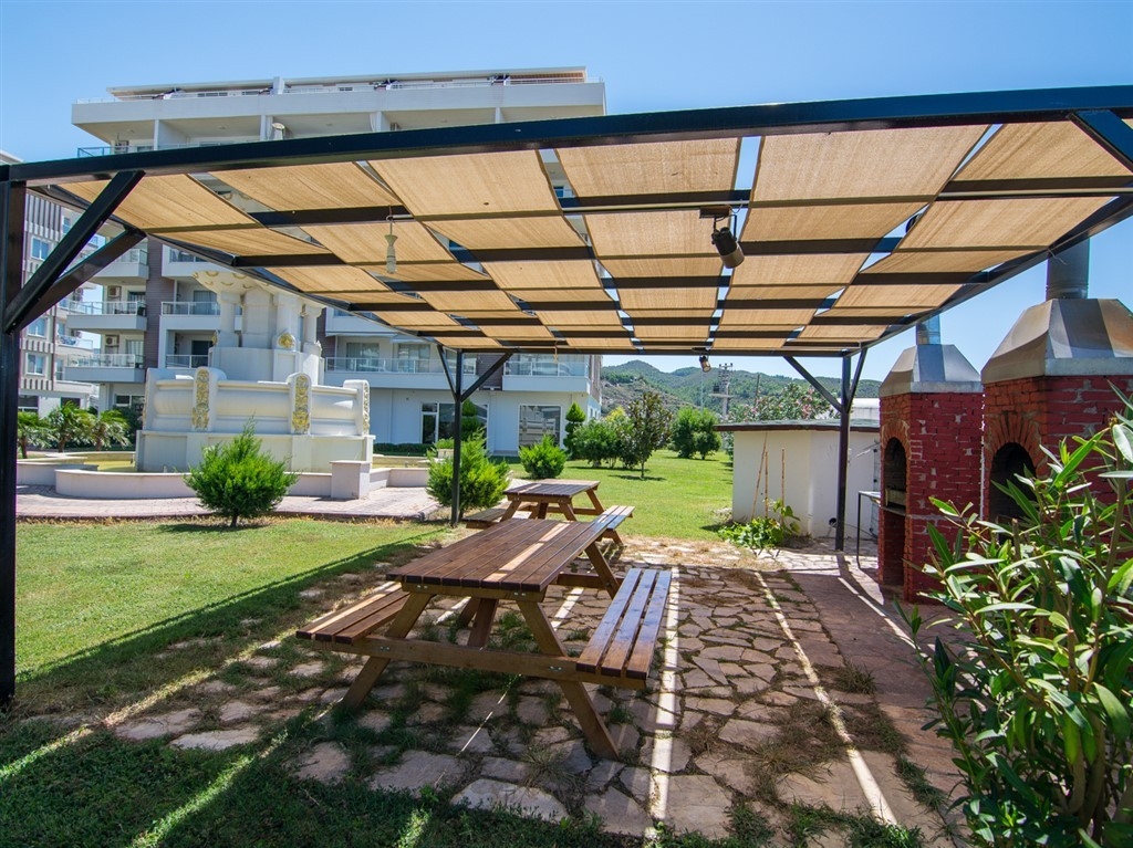 Luksuriøs 2+1 leilighet med fjellutsikt i Demirtas, Alanya