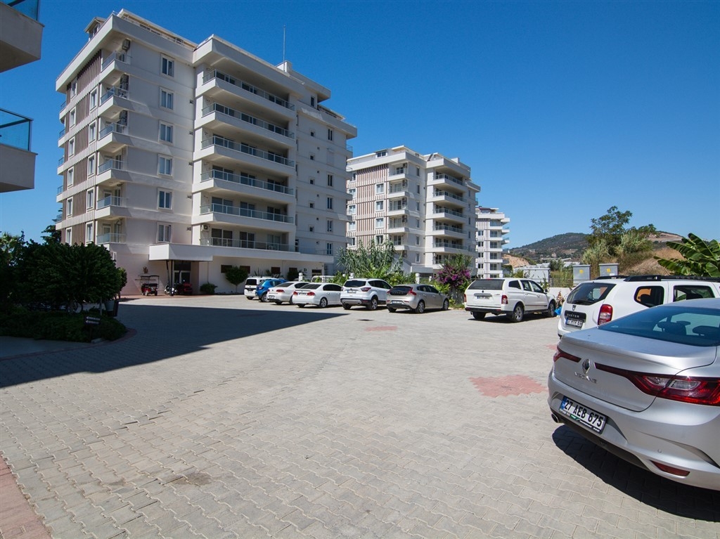 Luksuriøs 2+1 leilighet med fjellutsikt i Demirtas, Alanya