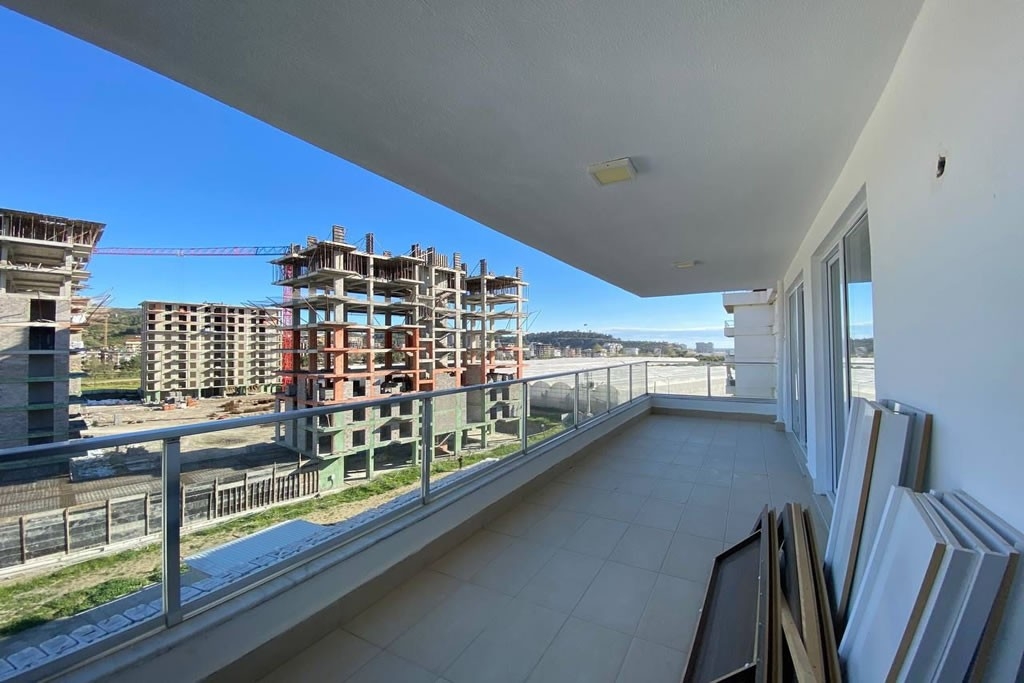 Luksuriøs 2+1 leilighet med fjellutsikt i Demirtas, Alanya
