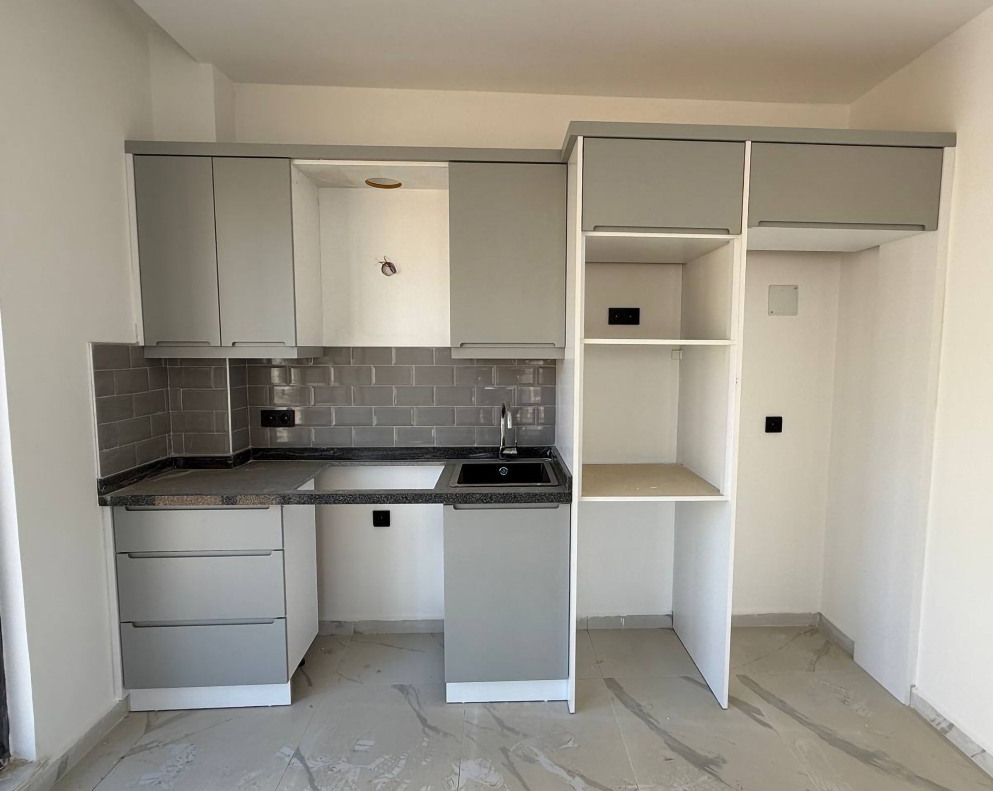 Moderni 1+1 asunto vuorinäköalalla, Alanya - Mahmutlar