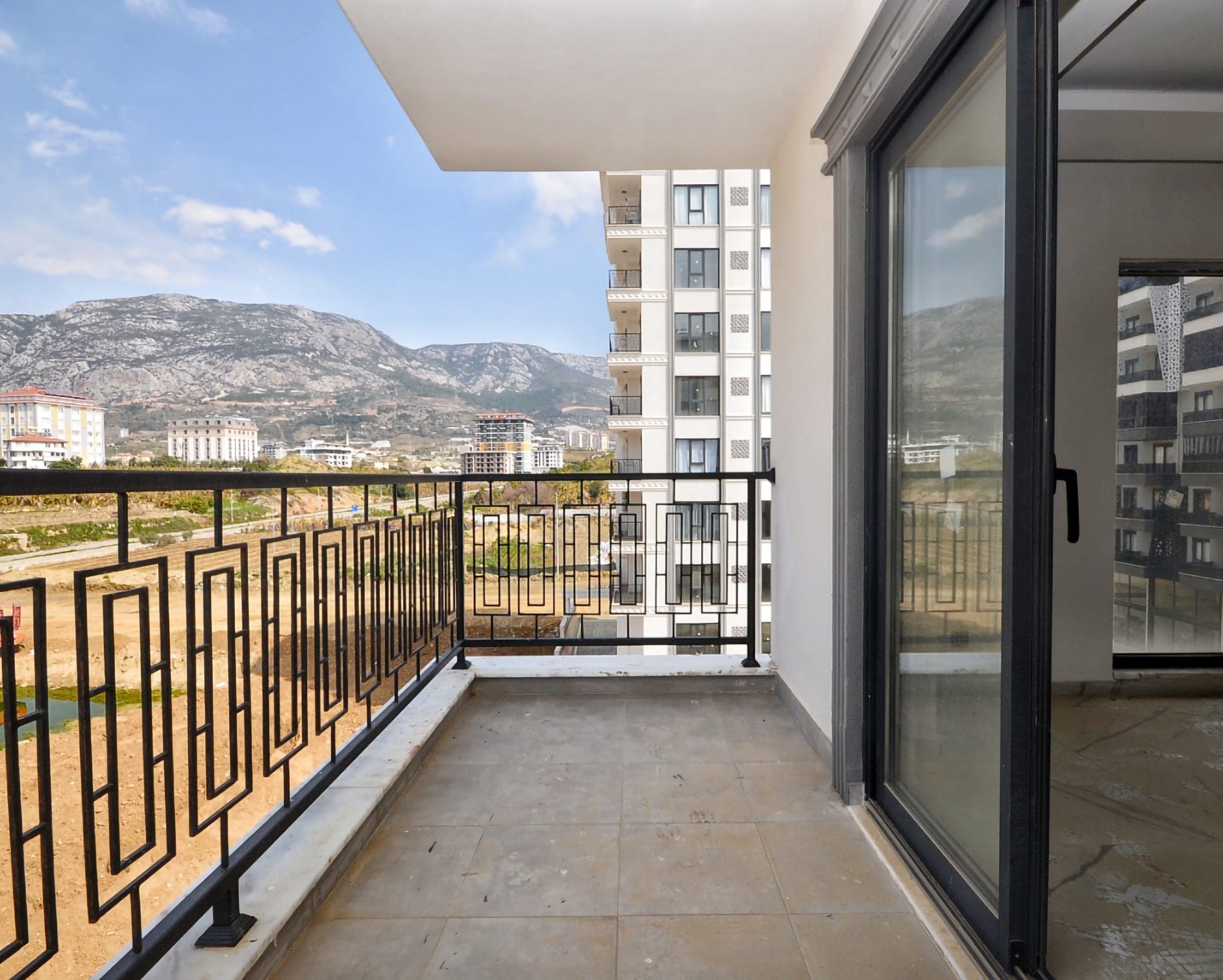 Moderni 1+1 asunto vuorinäköalalla, Alanya - Mahmutlar