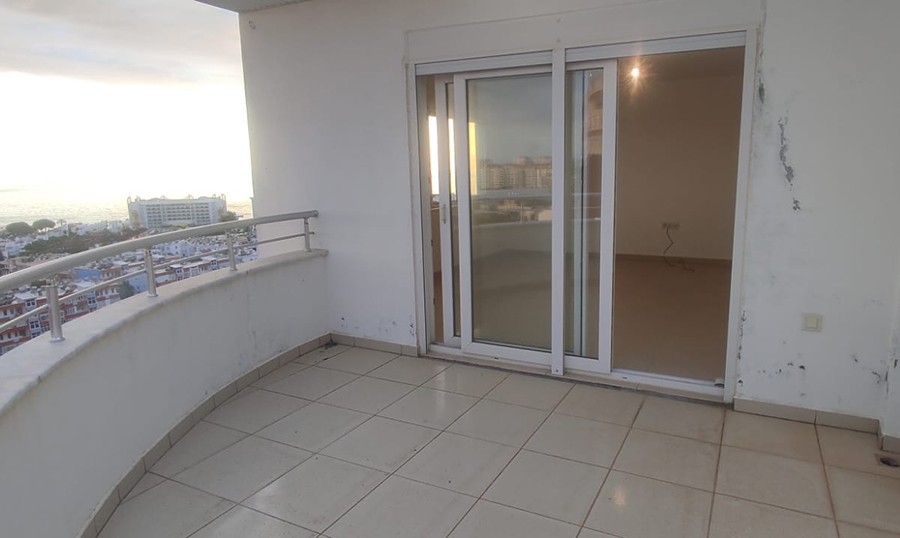 Luxuriöses 4+1 Apartment mit Meerblick und Bergblick, Alanya Avsallar