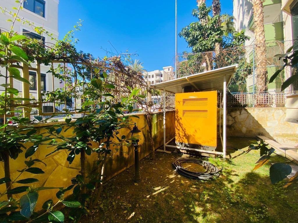 Luxuriöses 1+1 Apartment mit Bergblick im Zentrum von Alanya