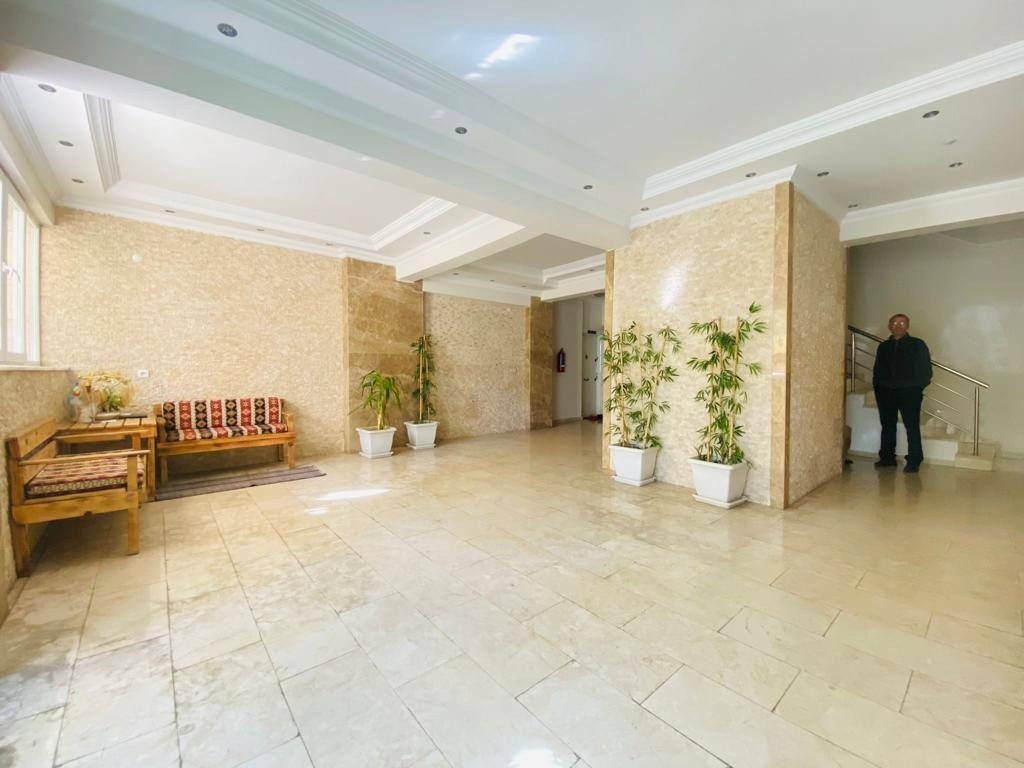Luxuriöses 1+1 Apartment mit Bergblick im Zentrum von Alanya