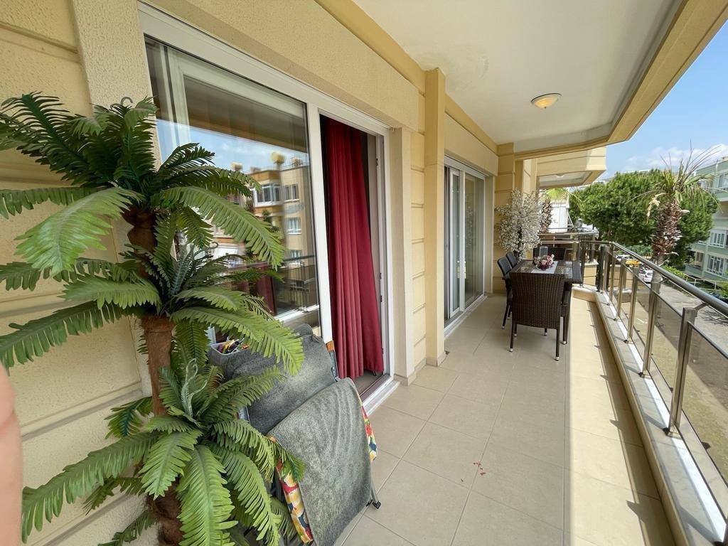 Luxuriöses 1+1 Apartment mit Bergblick im Zentrum von Alanya