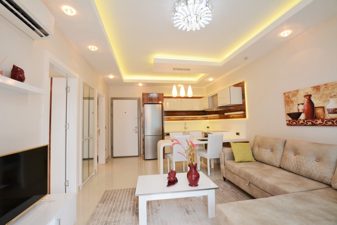 Luxury 1+1 Apartment with Sea and Mountain Views, Alanya Mahmutlar