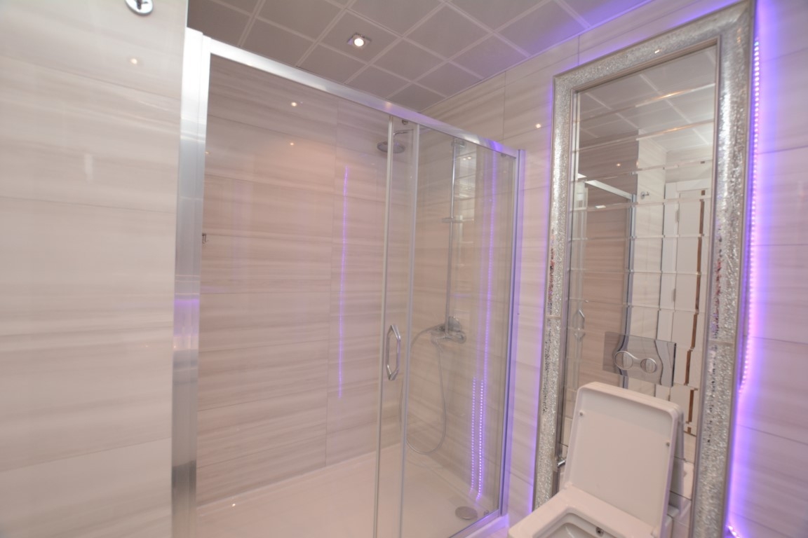 Luxury 1+1 Apartment with Sea and Mountain Views, Alanya Mahmutlar