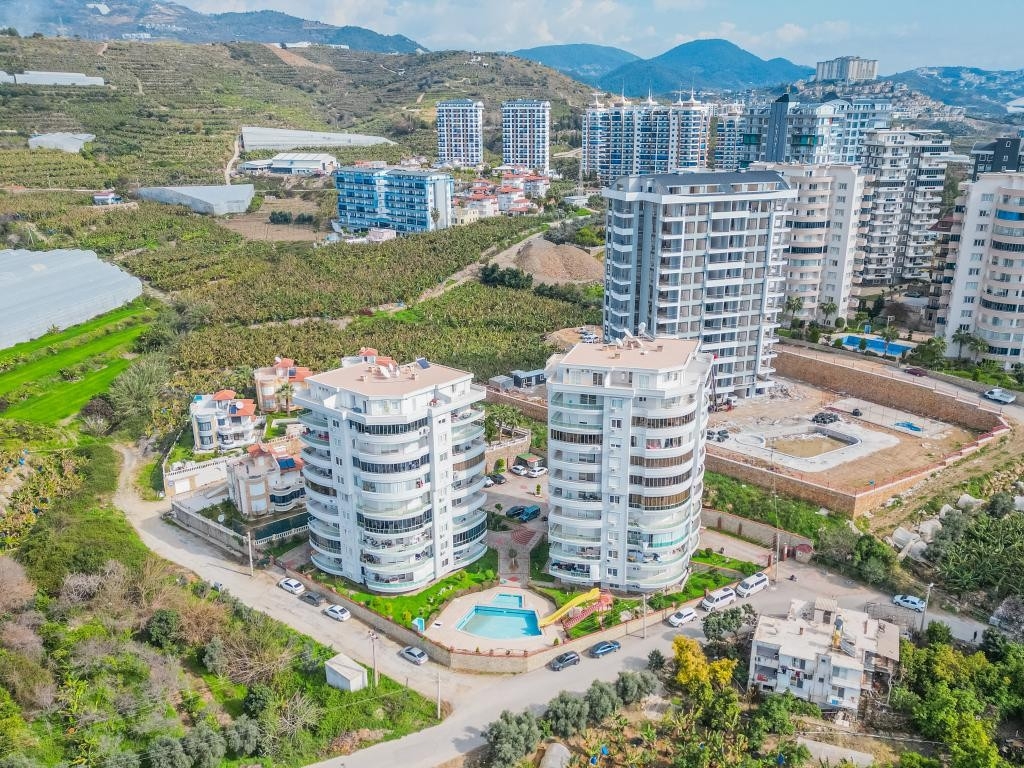 Luxury 2+1 Apartment with Sea and Mountain Views in Mahmutlar, Alanya