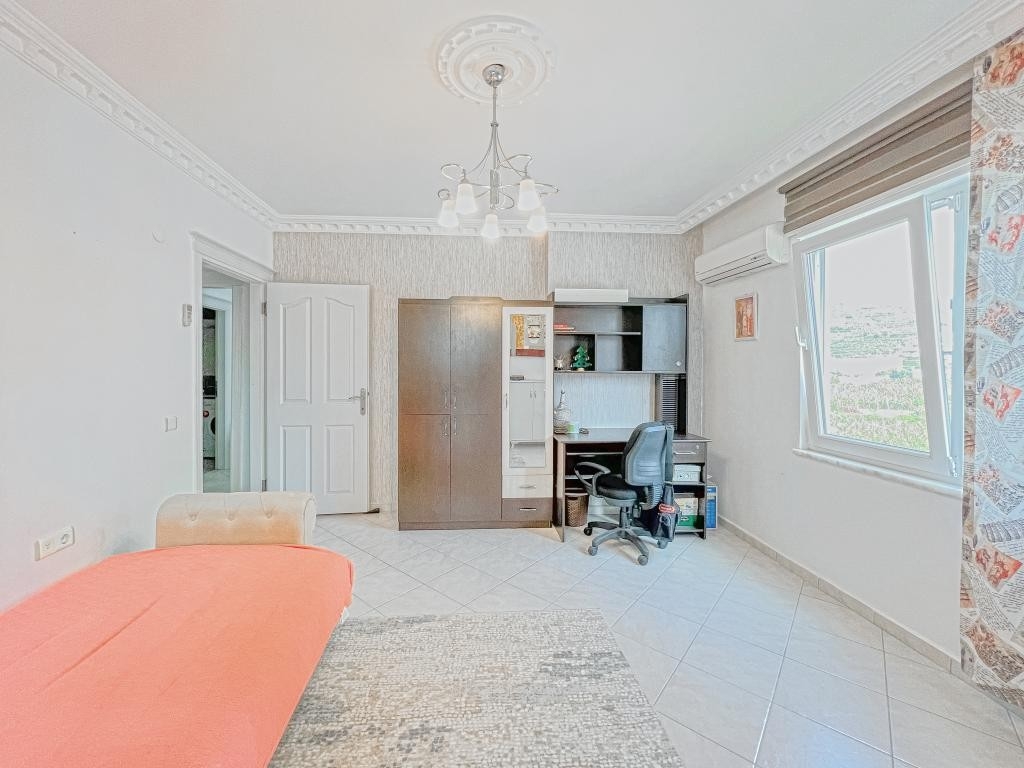 Luxury 2+1 Apartment with Sea and Mountain Views in Mahmutlar, Alanya