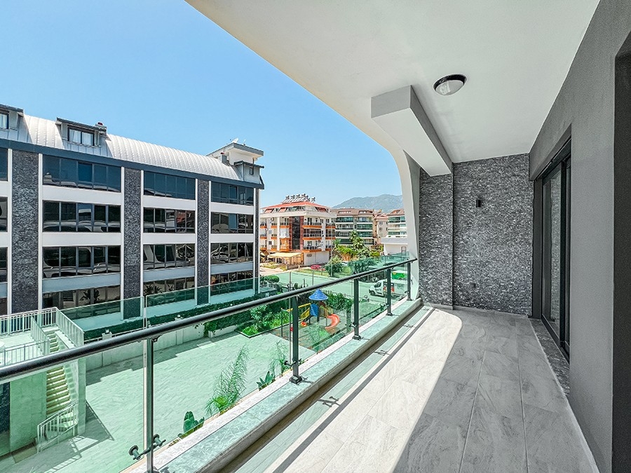 Luxury 1+1 Apartment with Mountain View in Oba, Alanya