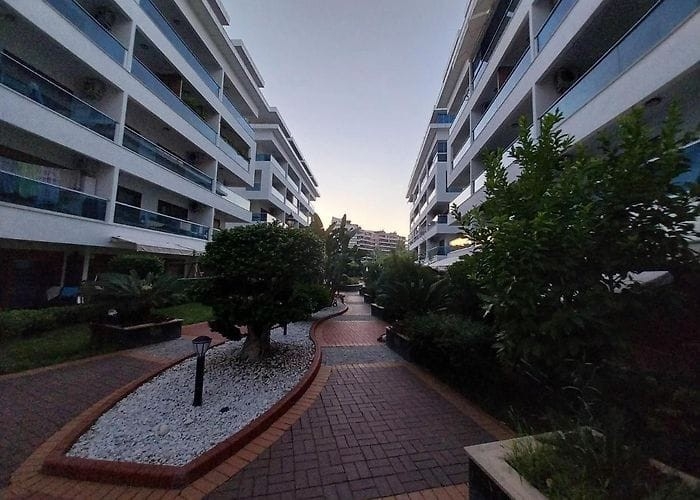 Ylellinen 1+1 huoneisto vuorinäköalalla, Alanya-Kestel