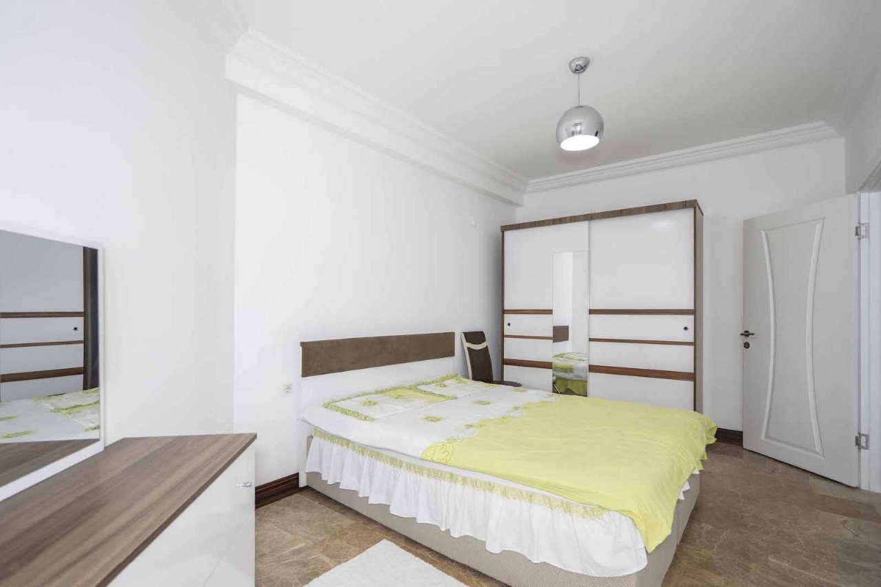 Ylellinen 1+1 huoneisto vuorinäköalalla, Alanya-Kestel
