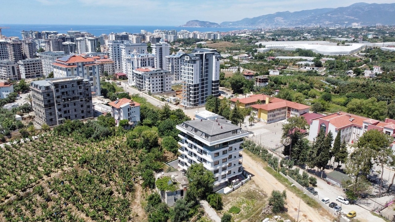 Luxuriöse 3+1 Penthouse mit Bergblick in Mahmutlar