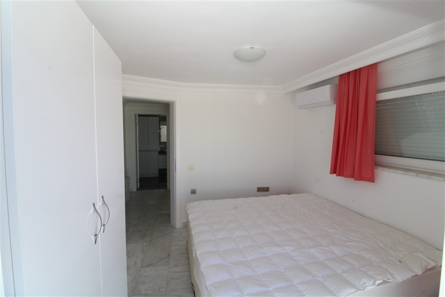 Luksuriøs 3+1 Villa med Sjø- og Fjellutsikt i Kargicak, Alanya