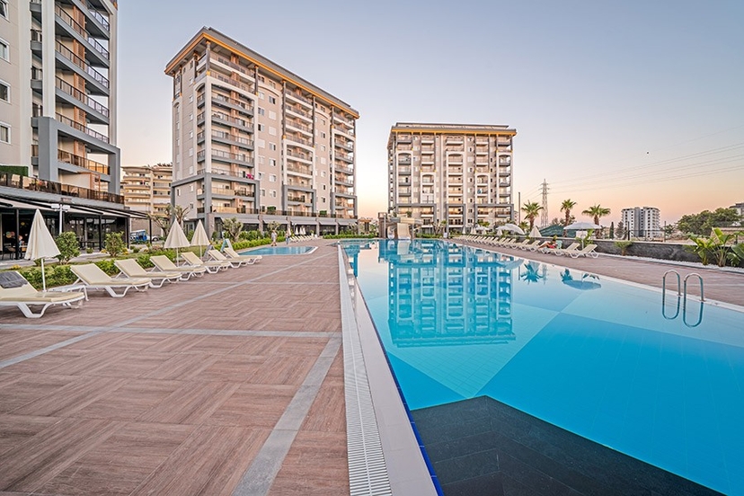 Luxuriöses 1+1 Apartment mit Bergblick in Avsallar, Alanya