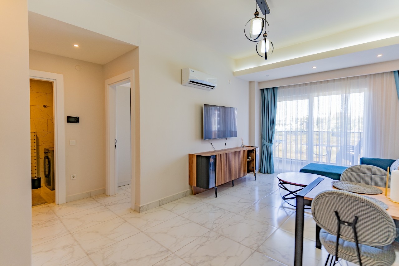 Luxuriöses 1+1 Apartment mit Bergblick in Avsallar, Alanya