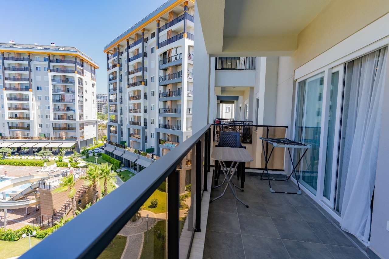 Luxuriöses 1+1 Apartment mit Bergblick in Avsallar, Alanya