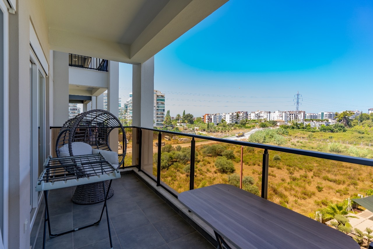 Luxuriöses 1+1 Apartment mit Bergblick in Avsallar, Alanya