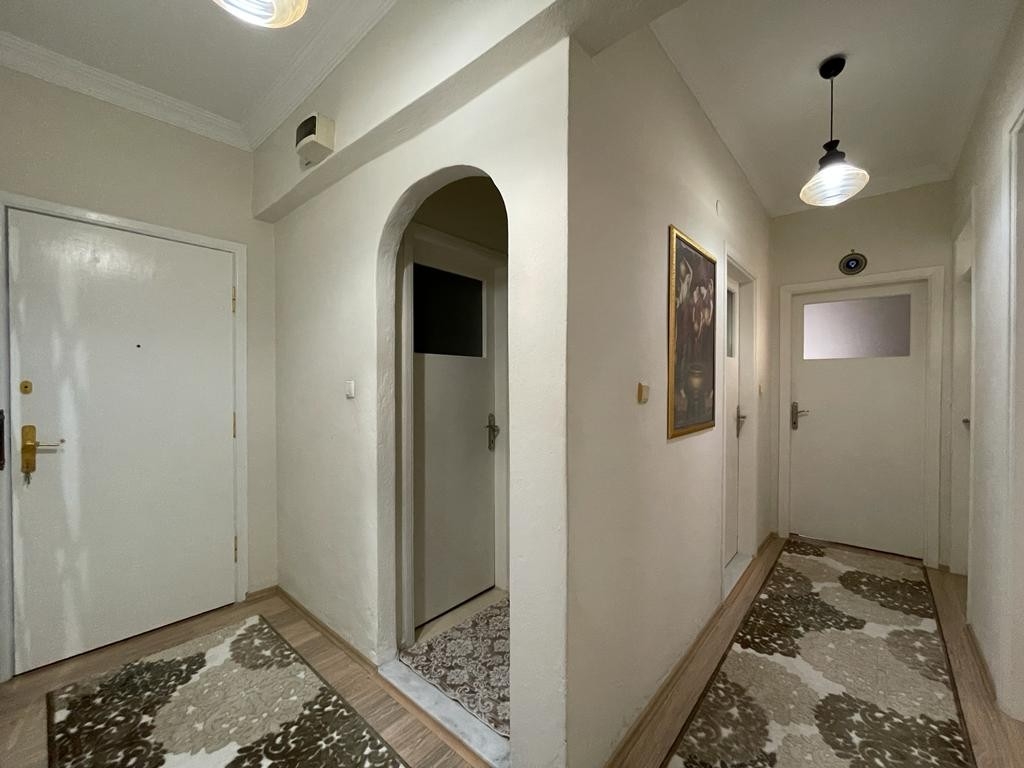 Bergblick 2+1 Wohnung im Zentrum von Alanya